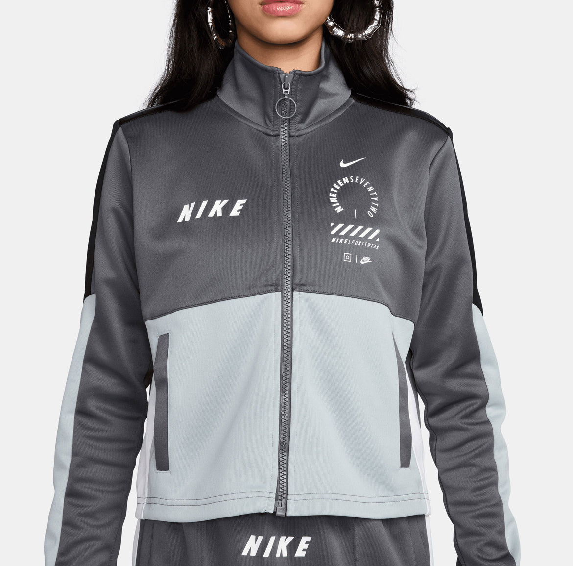 Orjinal Nike Sportswear Kadın Gri Eşofman Üstü